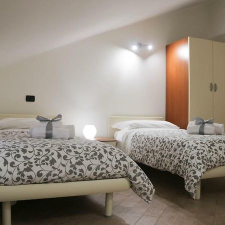 Amira Luxury Apartments Санта-Мария-Капуа-Ветере Экстерьер фото
