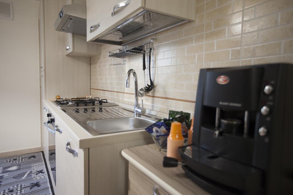 Amira Luxury Apartments Санта-Мария-Капуа-Ветере Экстерьер фото