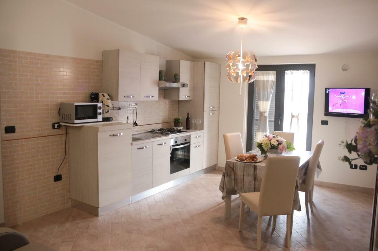 Amira Luxury Apartments Санта-Мария-Капуа-Ветере Экстерьер фото