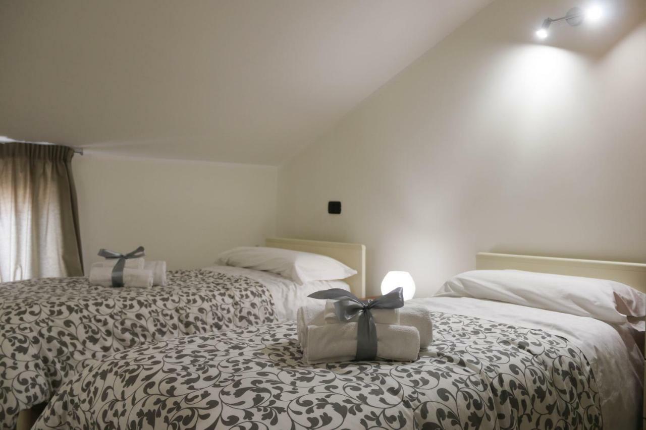 Amira Luxury Apartments Санта-Мария-Капуа-Ветере Экстерьер фото